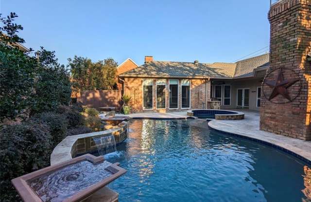14769 Bedivere Court - 14769 Bedivere Court, Addison, TX 75254