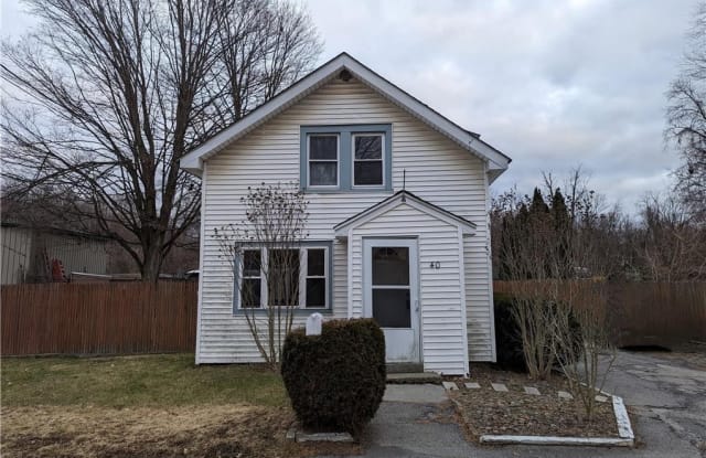 40 Mckinley Lane - 40 McKinley Lane, Dutchess County, NY 12601