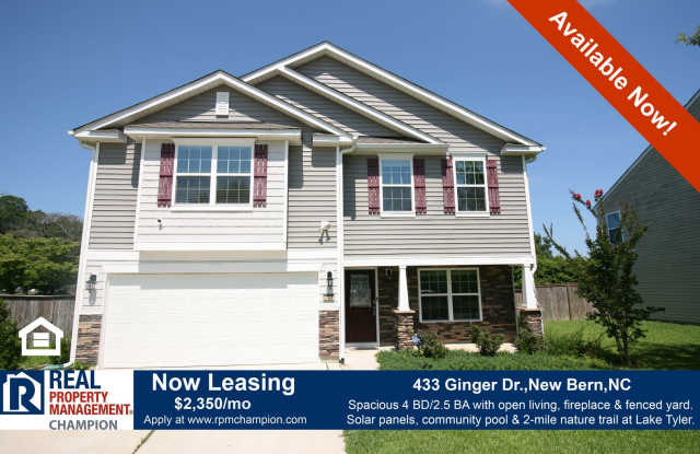 Spacious Home w/Open Living, Fireplace, Fenced Yard & Solar Panels Gallery 1