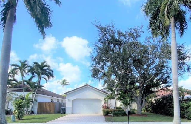 1210 South 13th Avenue - 1210 South 13th Avenue, Hollywood, FL 33019