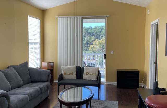 Special! First month free! Updated 2 bedroom/2 bath condo in River Oaks photos photos