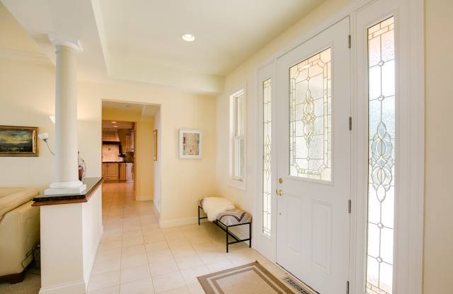 26170 Birch Bluff Road Gallery 4