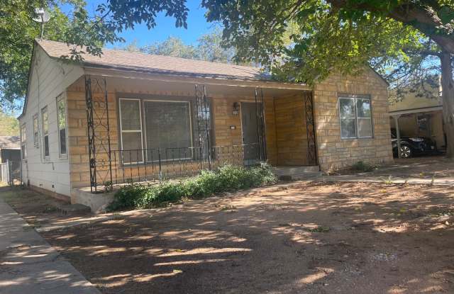 House with Heart photos photos