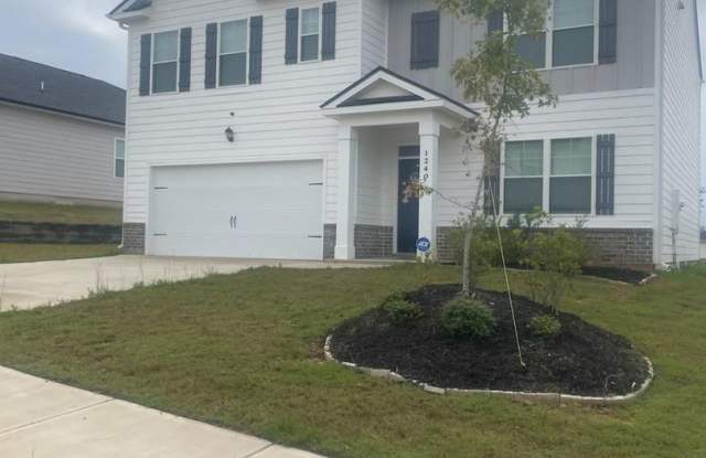 LIKE NEW HOME-NEIGHBORHOOD POOL, PICKLEBALL, CABANA,WALKING TRAILS - 1240 Sambar Circle, Grovetown, GA 30813