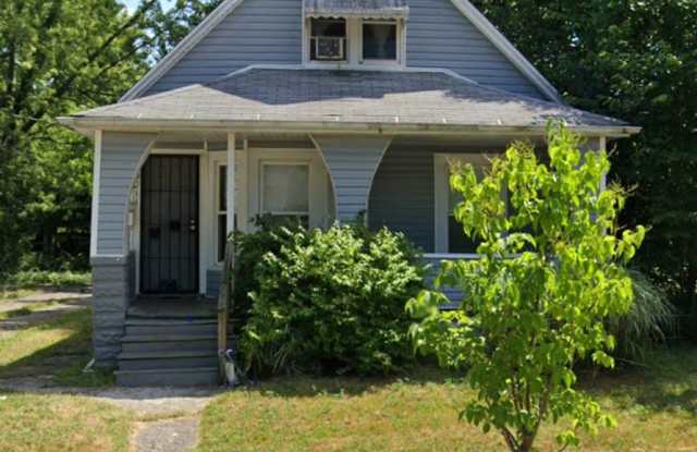 Coming Soon! Section 8 Accepted! Renovation in Progress! photos photos