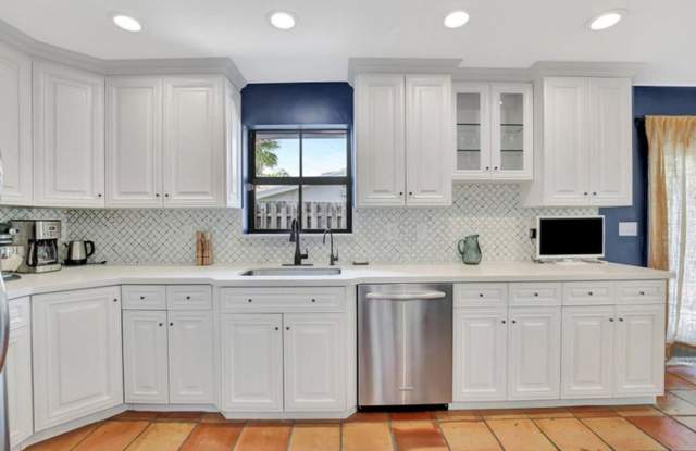 801 SW 5th Street, Boca Raton, FL 33486 - 4646 Gallery 3
