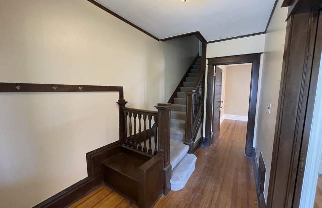 1825 North Clarkson Street Gallery 2