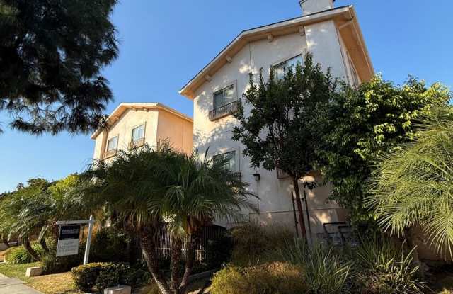 Beautiful 3 Bedroom Granada Hills Condo! photos photos