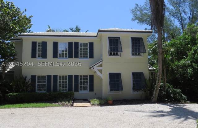 404 S Beach Rd Gallery 1