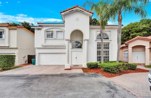 5874 NW 113th Pl Gallery 3