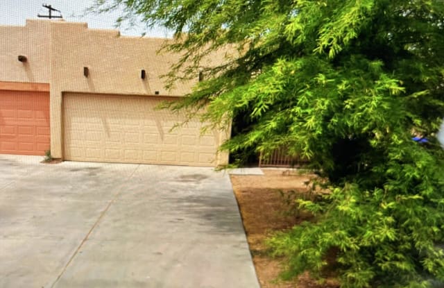 530 E COMMONWEALTH Avenue - 530 East Commonwealth Avenue, Chandler, AZ 85225