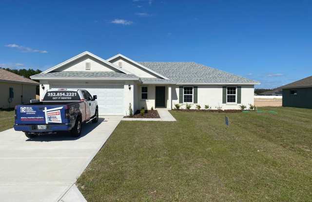 Desirable Marion Oaks Neighborhood 4/2/2 *WON'T LAST* photos photos