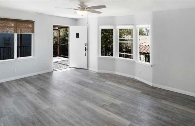 222 ROSWELL Avenue - 222 Roswell Avenue, Long Beach, CA 90803