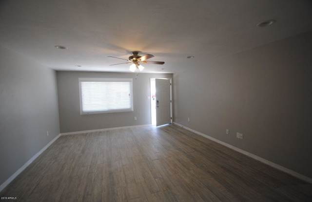 14223 N 38TH Street Gallery 2