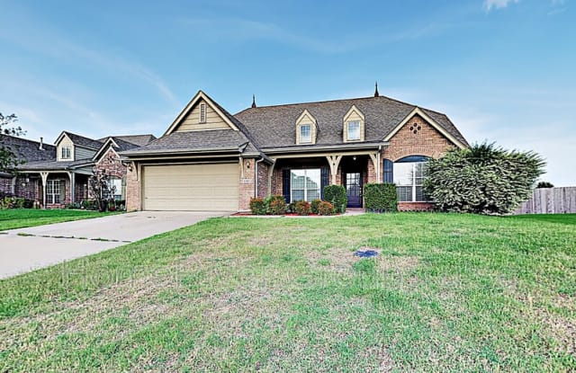 10403 N 118th East Ave - 10403 North 118th East Avenue, Owasso, OK 74055