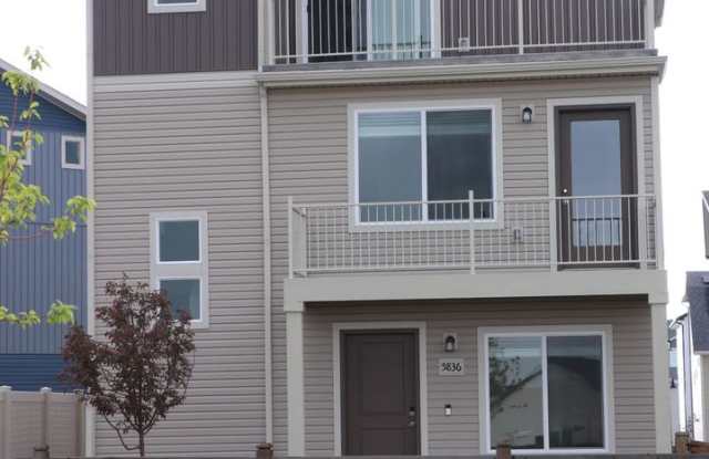 *MOVE IN SPECIAL: $250 OFF 1st MONTH'S RENT* Gorgeous Banning Lewis Ranch Gallery 3