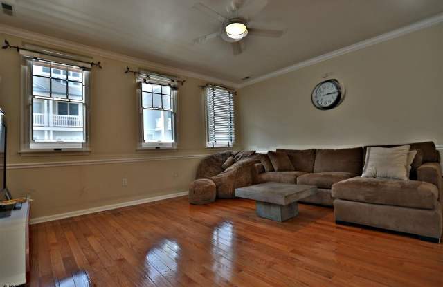 116 Sunrise Ave Gallery 4