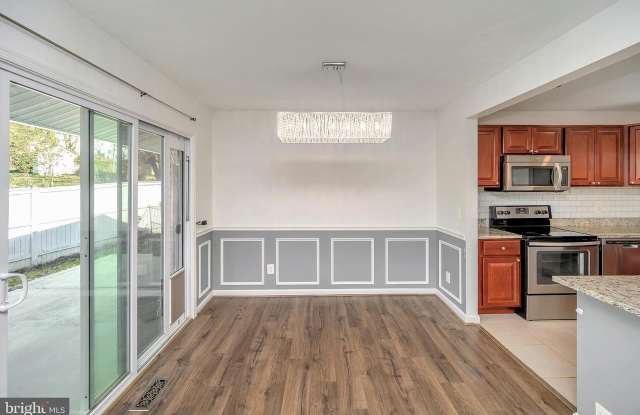 6634 Telegraph Road Gallery 3