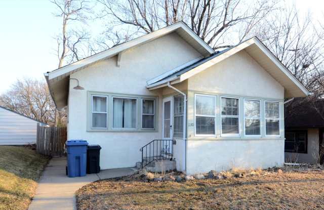Gorgeous 3 Bed, 2 Bath Kingfield Home Available 9/10! photos photos