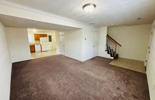 3 Bedroom, 2.5 Bath Townhouse Gallery 4