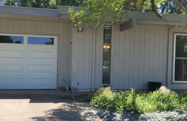 Mid-Century Modern half-plex in American River College community photos photos