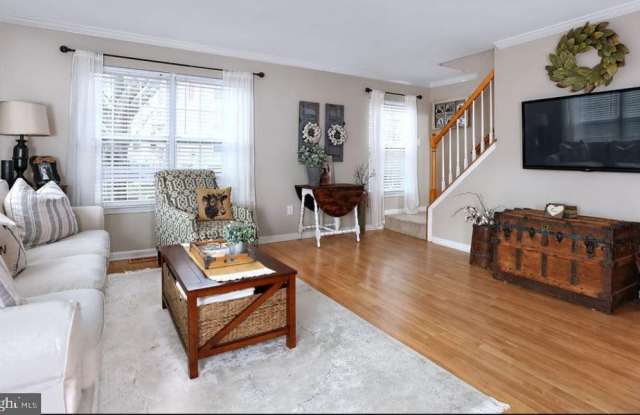 3924 CAPTAIN MOLLY CIR Gallery 4