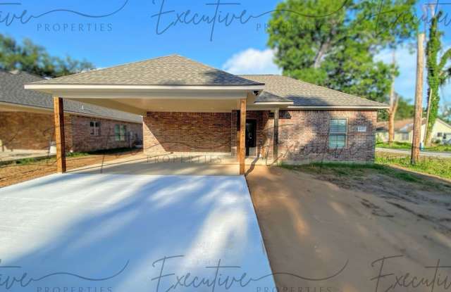 South LC - 3BR/2BA with Carport  Custom Features photos photos