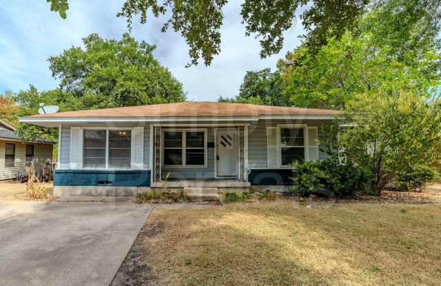 1406 Glendale - Greenville Gallery 4