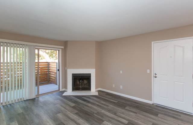 Sleek and Stylish 2 Bedroom Condo in Encinitas!! photos photos