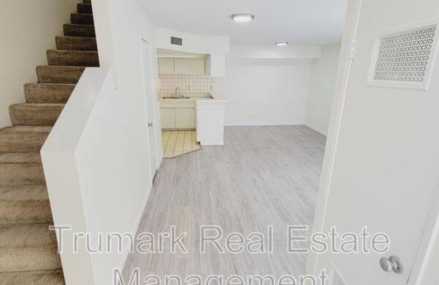 416 W Milford St photos photos