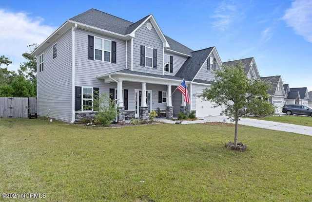 123 Regatta Way Gallery 3
