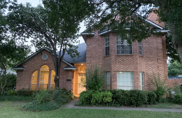 1515 Kari Ann Dr - 1515 Kari Ann Drive, Cedar Hill, TX 75104