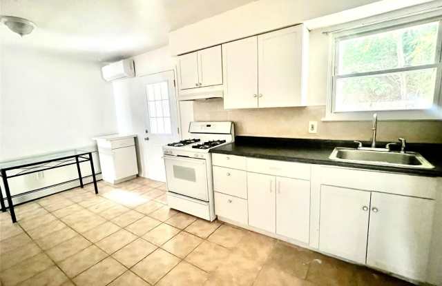 92 Sheffield Drive - 92 Sheffield Drive, Mechanicstown, NY 10940