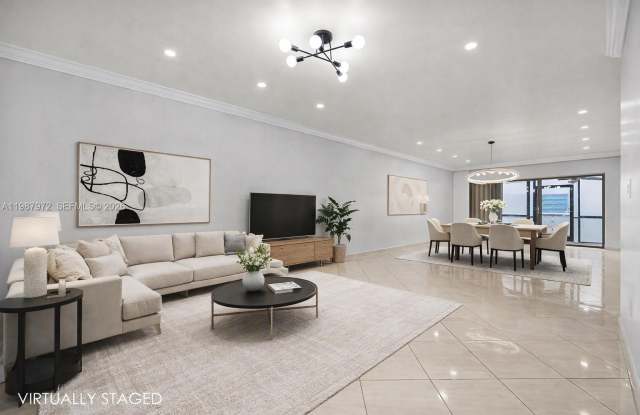 4020 N Hills Dr photos photos