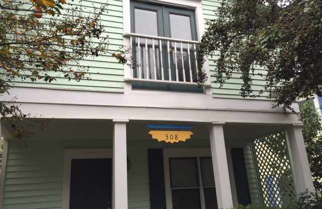 308 Glenwood Avenue, SE Gallery 2