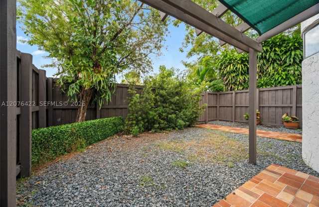 7140 SW 111th Ct Gallery 3