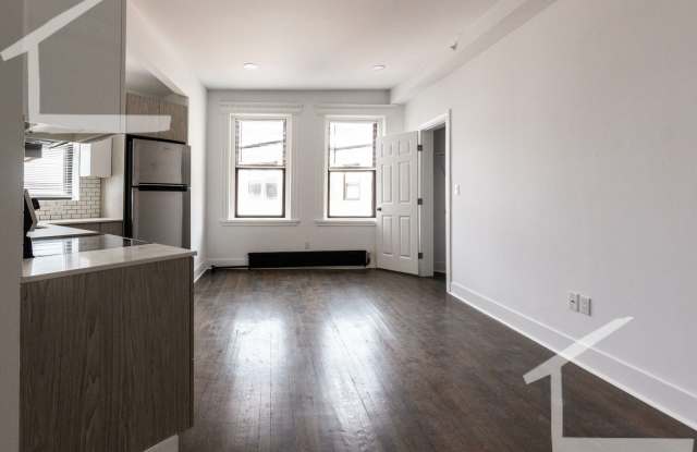 Charming apartment in Fenway Gallery 4