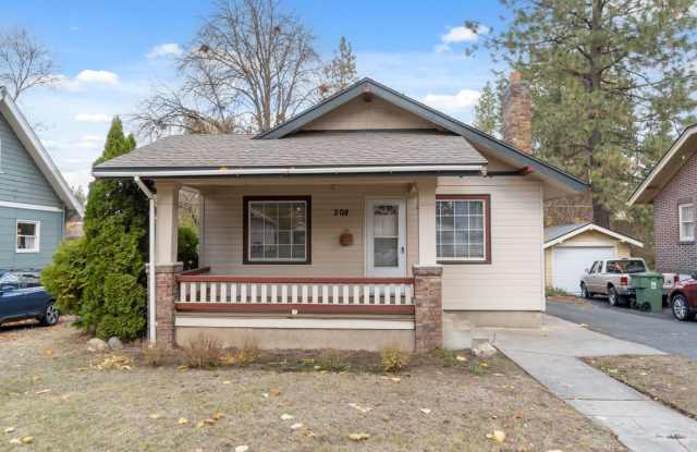 Single Family Home on Spokanes Sought After South Hill!! photos photos