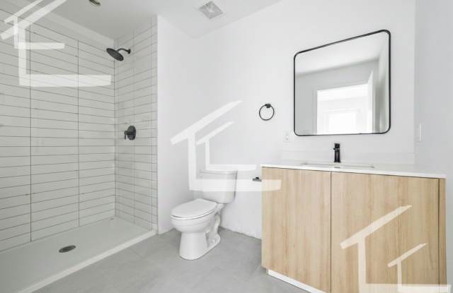 Beautiful 1 Bed - Close to BU Gallery 4