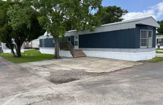 3001 8th St 85 - 3001 8th St, Port Neches, TX 77651