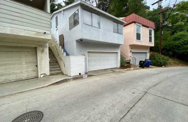 8861 Lookout Mountain Gallery 2