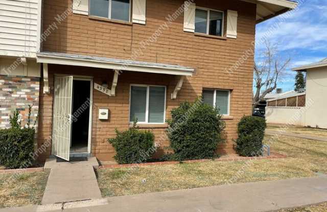 4338 West Maryland Avenue Gallery 2