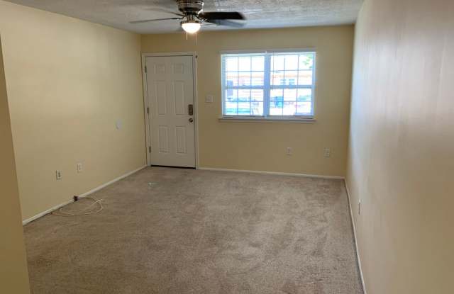 Welcome to 2114 Pasternak Place! Gallery 3