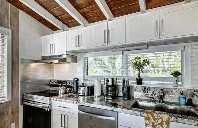 141 Rutland Boulevard, West Palm Beach, FL 33405 - 5056 photos photos