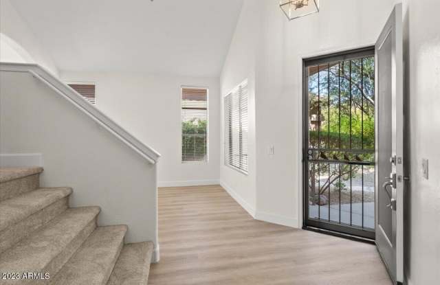 10410 E MORNING STAR Drive Gallery 3