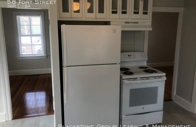 Charming Single Family Home for Rent in Riverside! Gallery 4