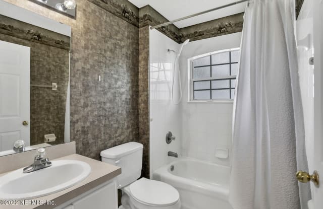 100 SOUTHERN BRIDGE Boulevard - 100 Southern Bridge Boulevard, Fruit Cove, FL 32259