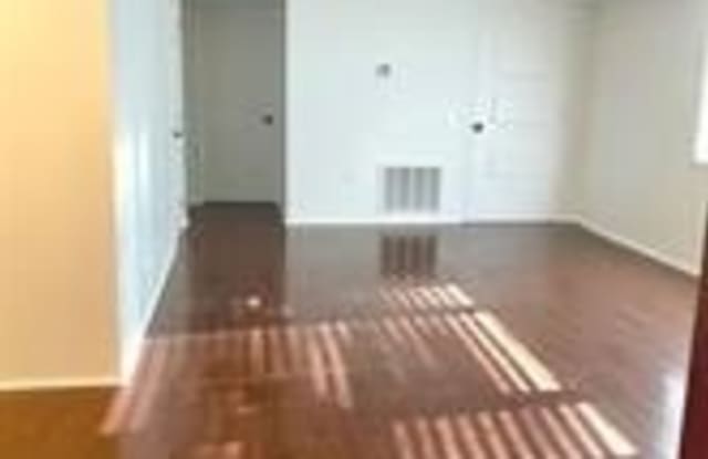 3807 SWANN Road Gallery 4