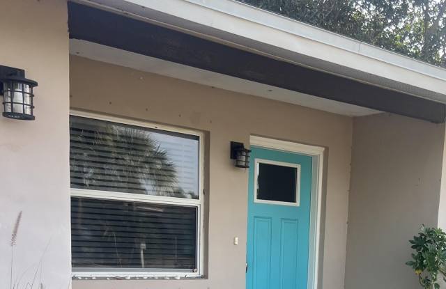 121 3rd Avenue photos photos