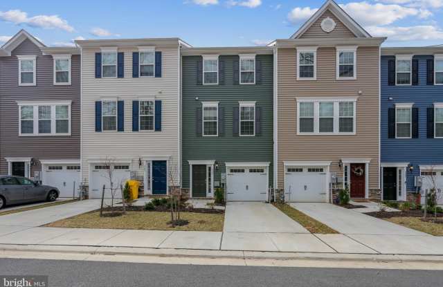 915 DORCHESTER COVE Road - 915 Dorchester Cove Road, Severn, MD 21076